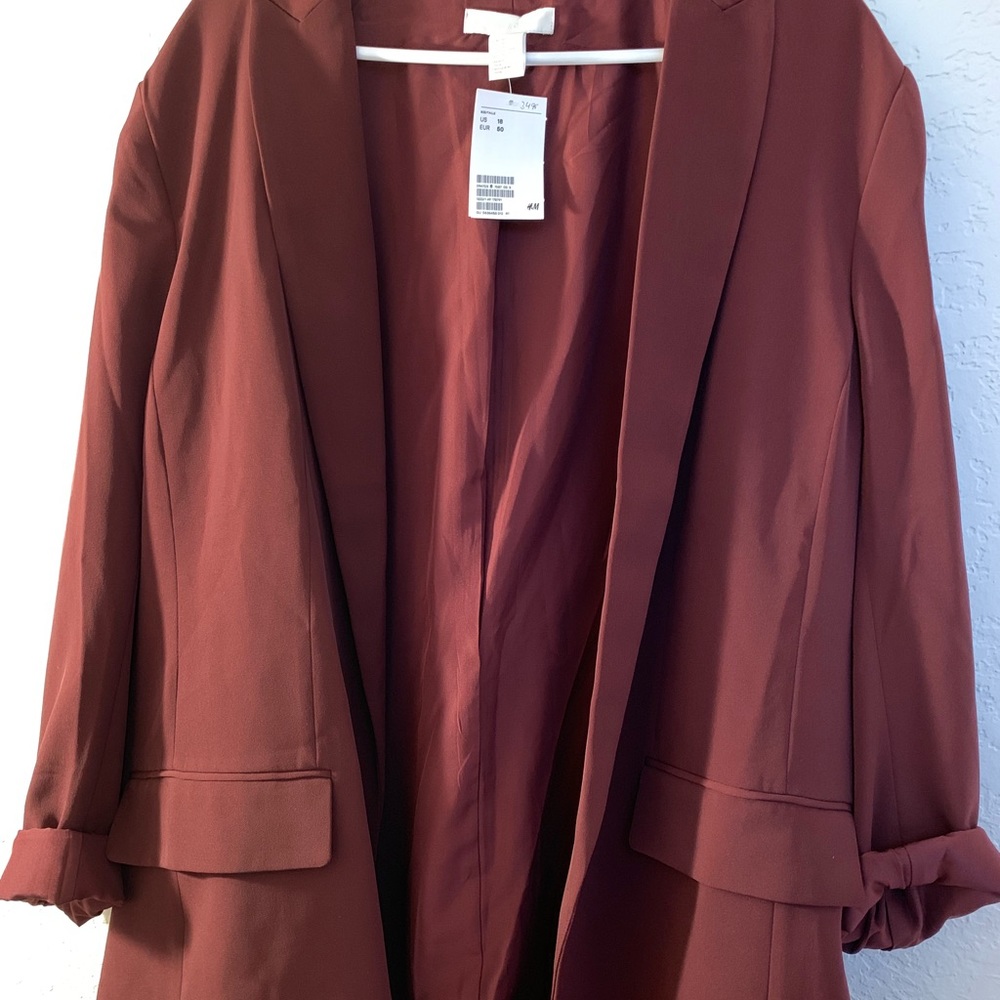 Maroon H&M Blazer - NEW WITH TAGS